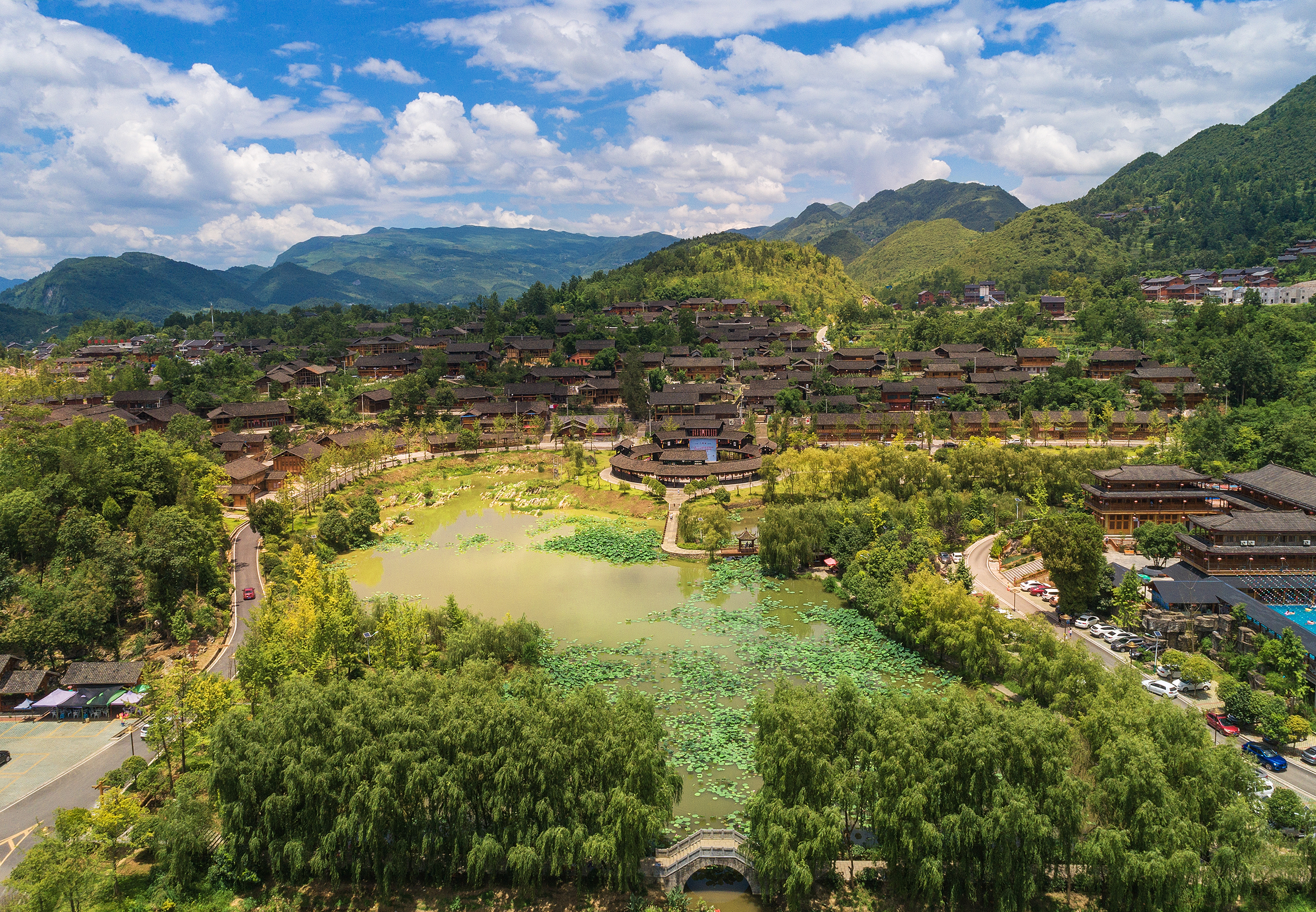 贵州省遵义市务川仡佬族苗族自治县龙潭古寨