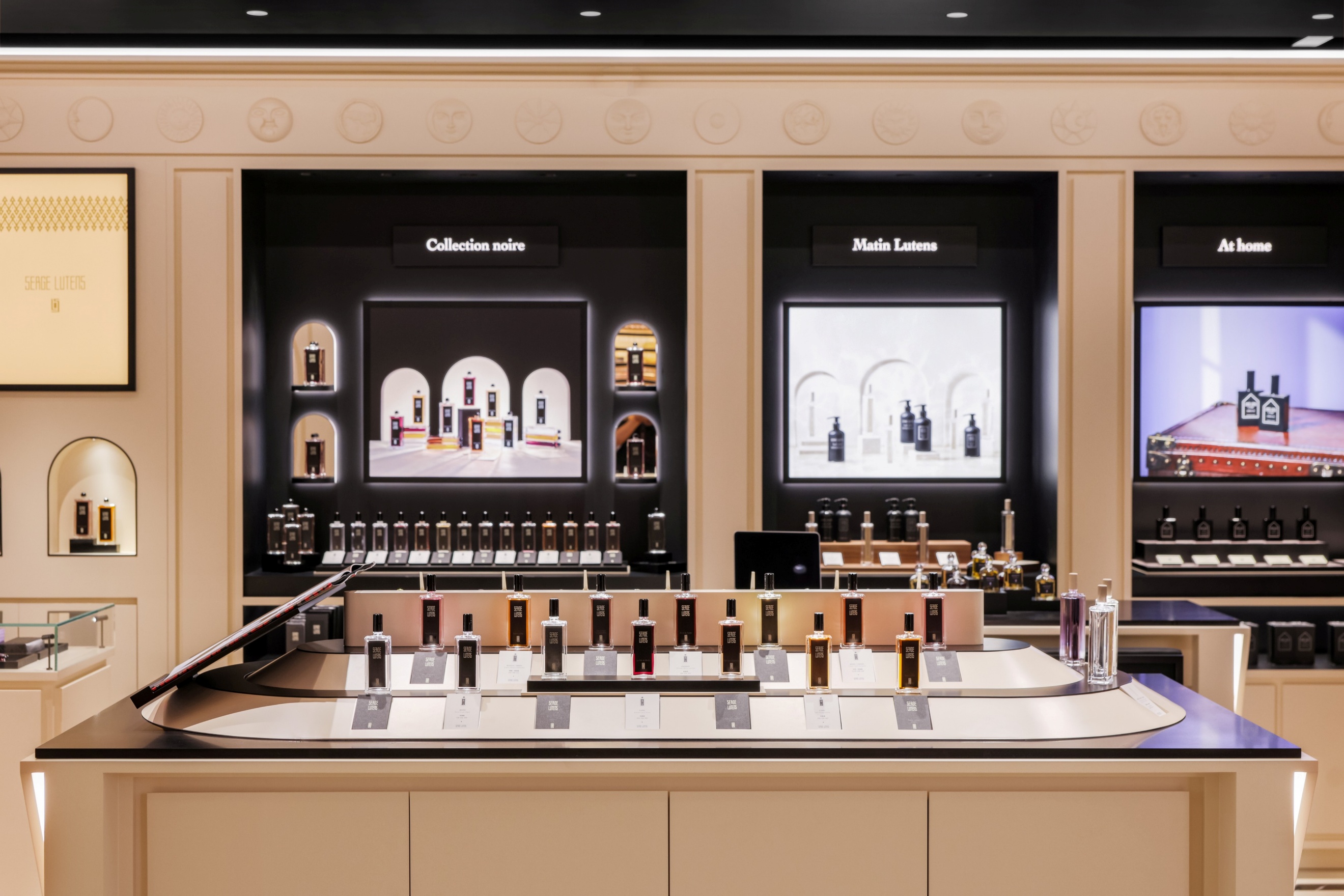 光影新篇寻踪香韵  SERGE LUTENS芦丹氏艺术沙龙 南京首家精品店艺境启幕