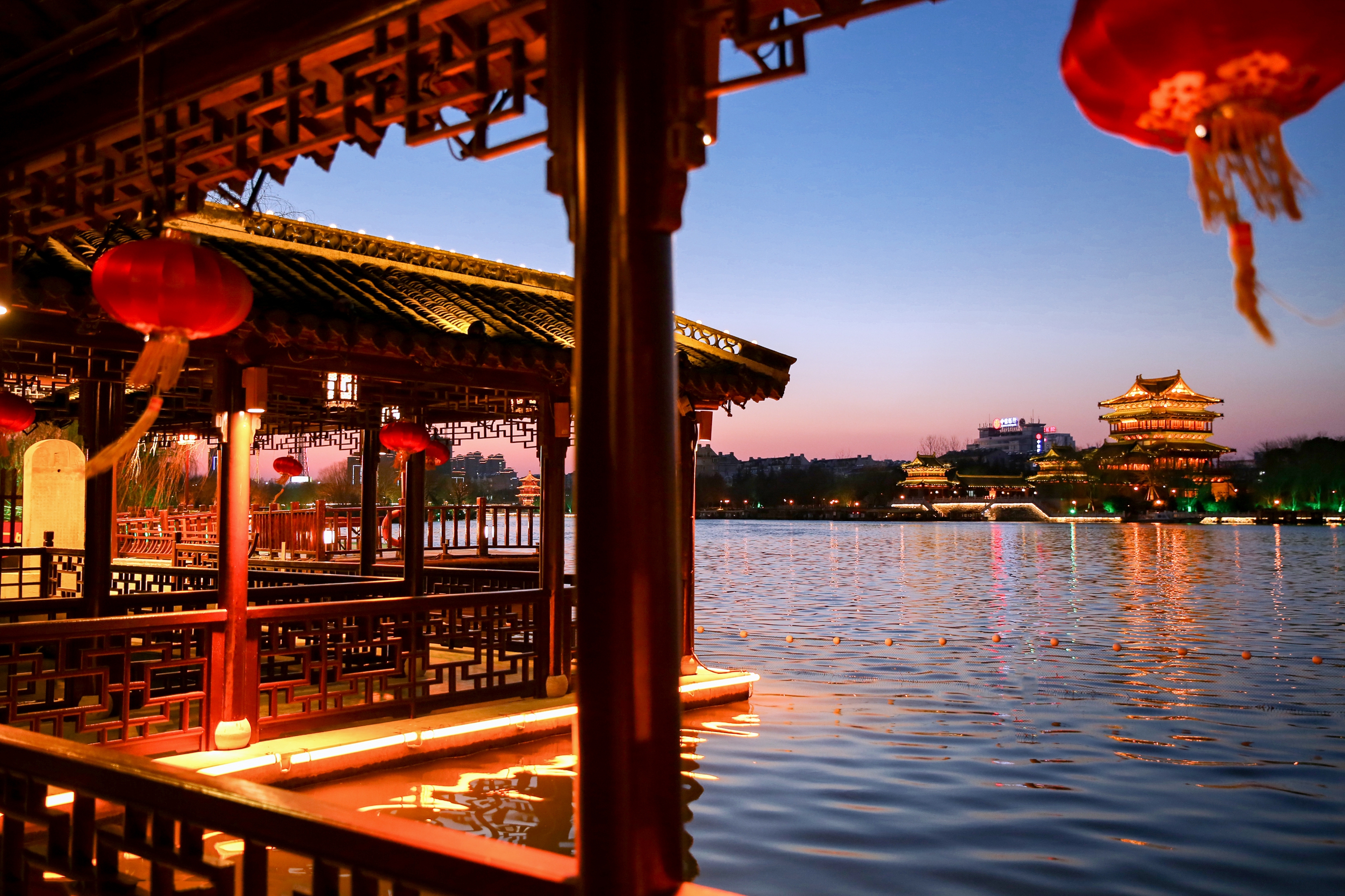 丰姿凤城河.JPG