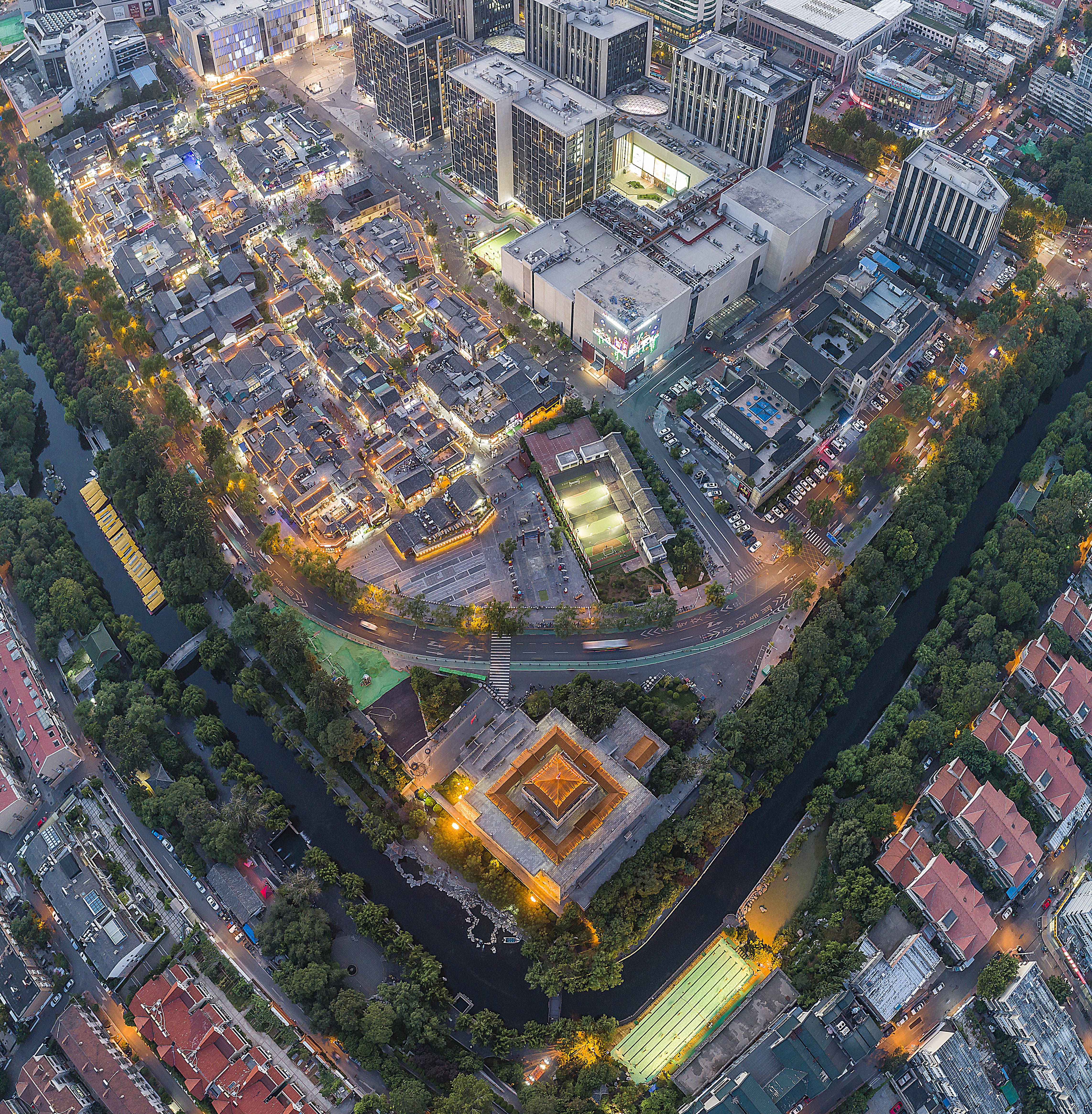 鸟瞰宽厚里王成永摄影作品