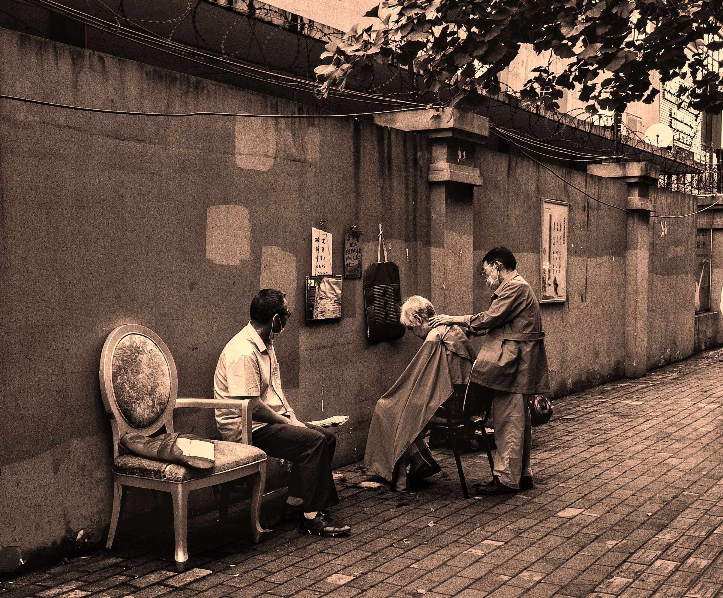 成都市井生活之街边理发