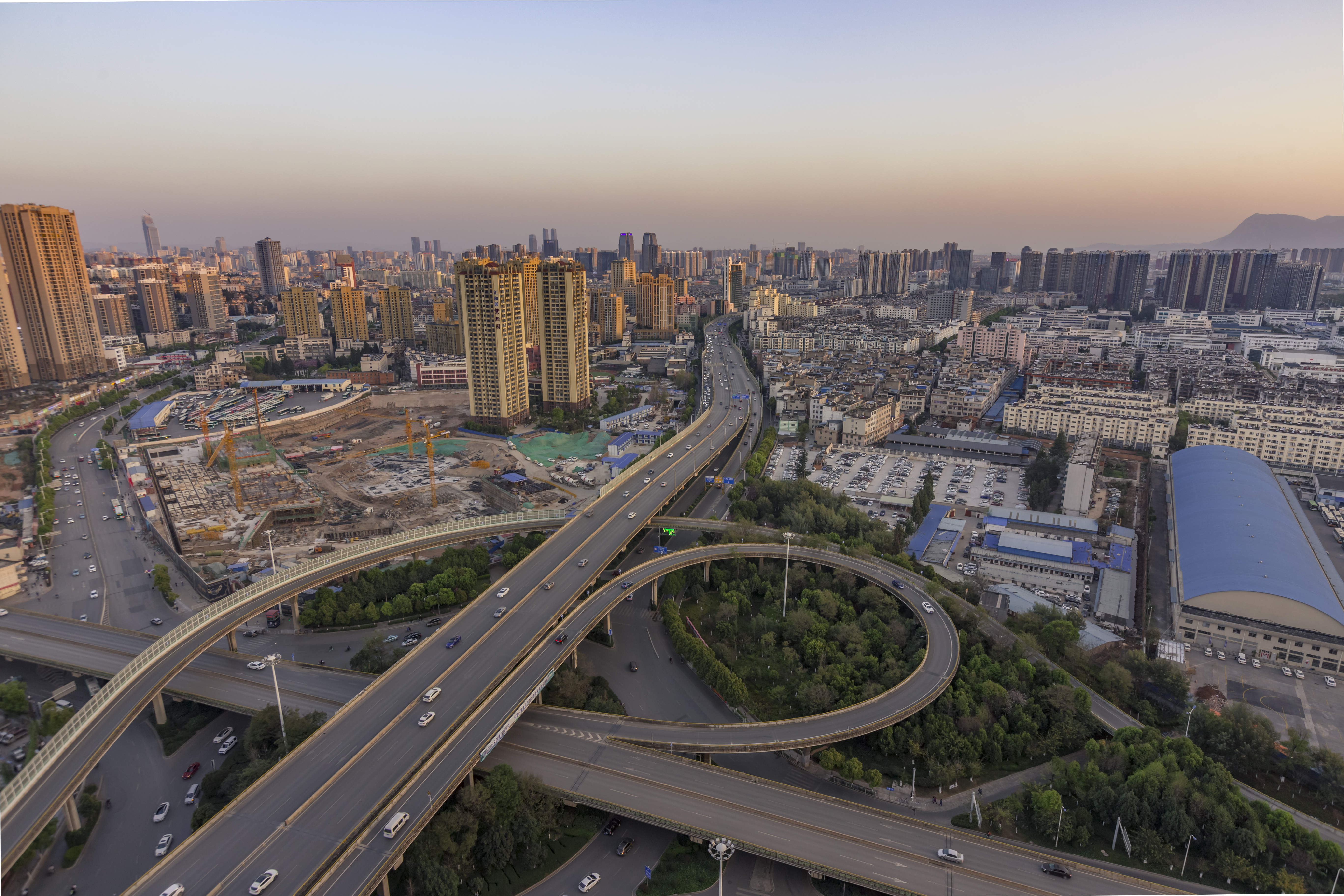 昆明黄土坡立交桥