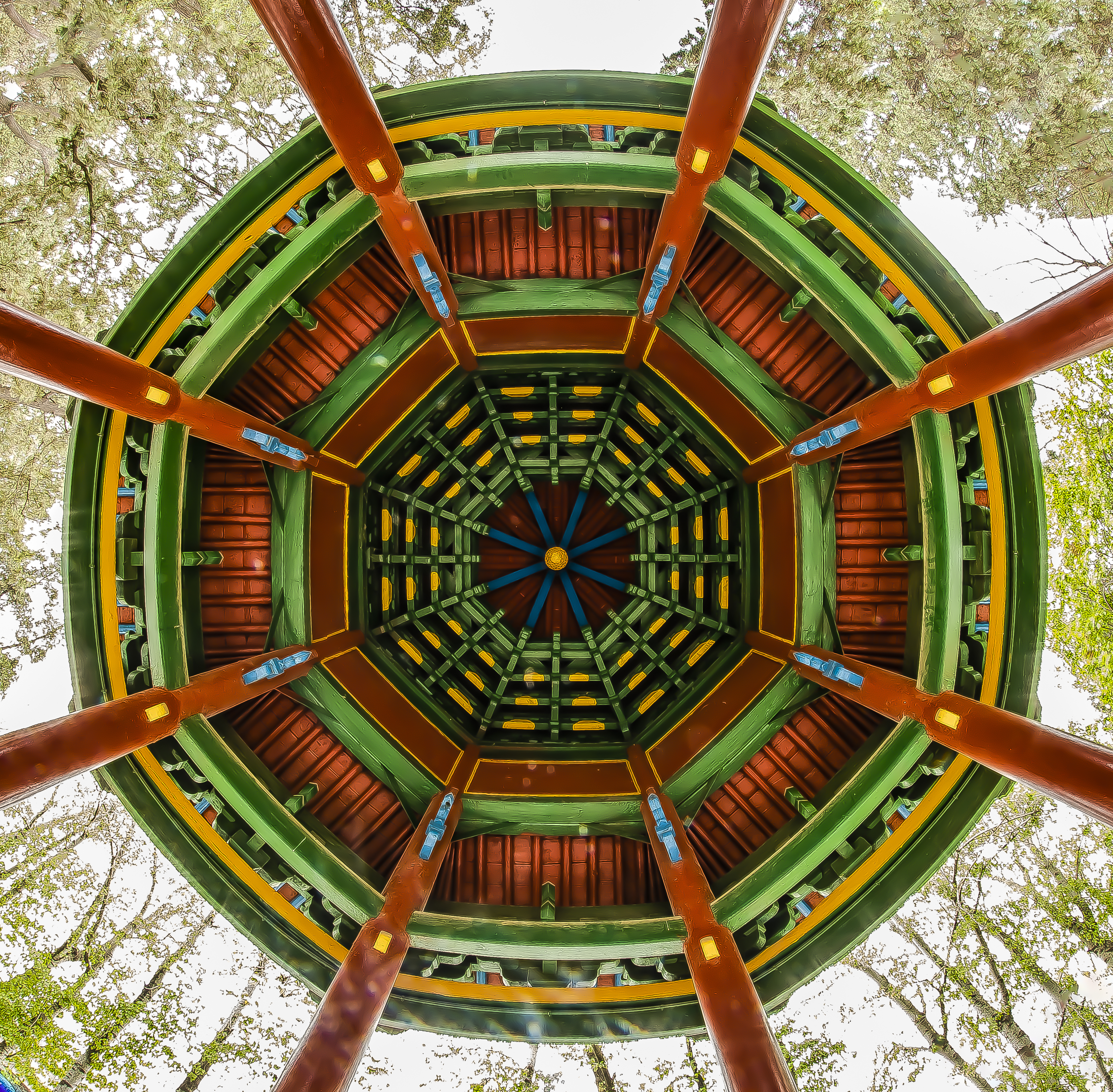 多彩的穹顶建筑